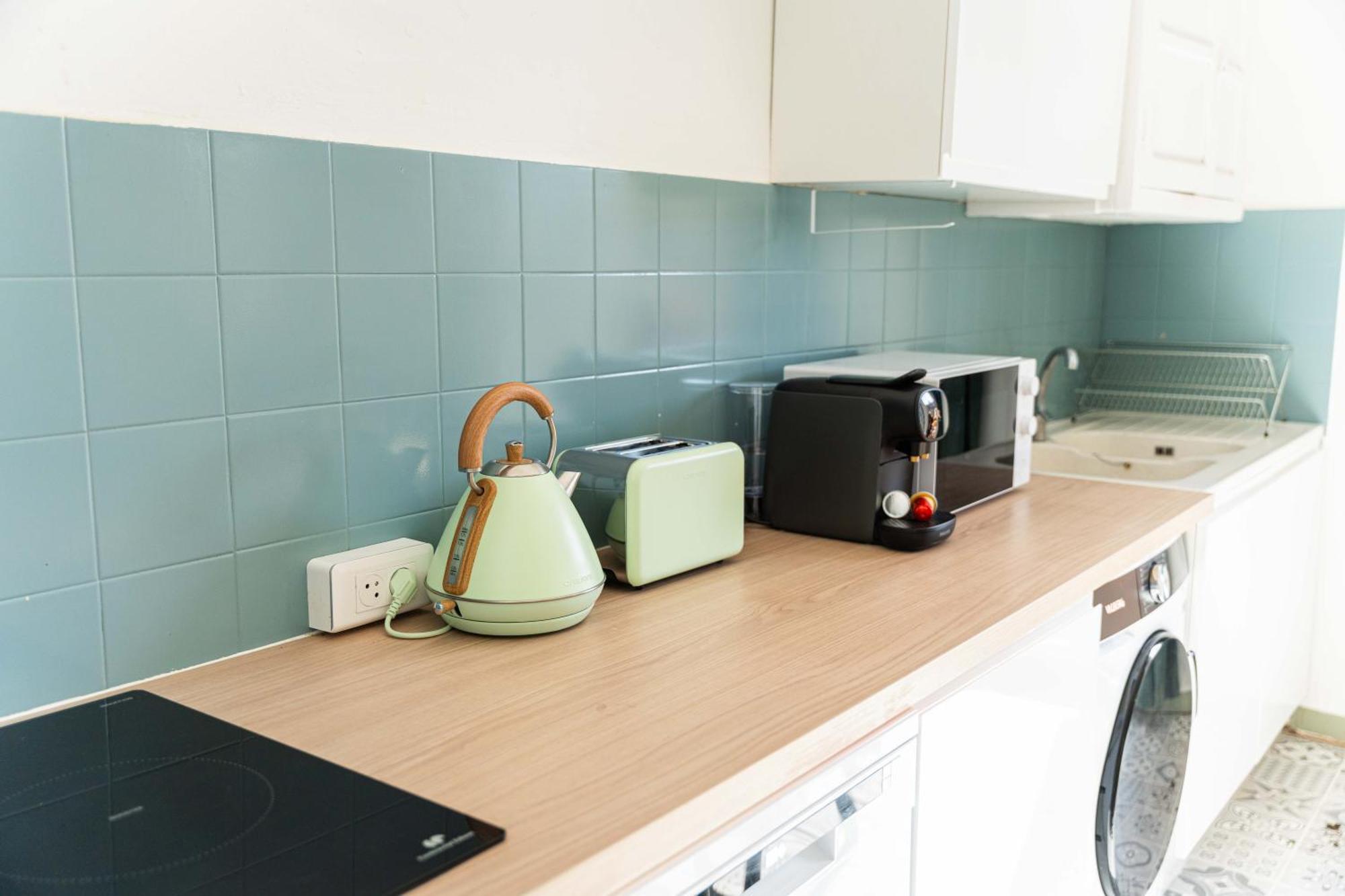 Grand Appartement Familiale - Camargue Salin-de-Giraud Dış mekan fotoğraf